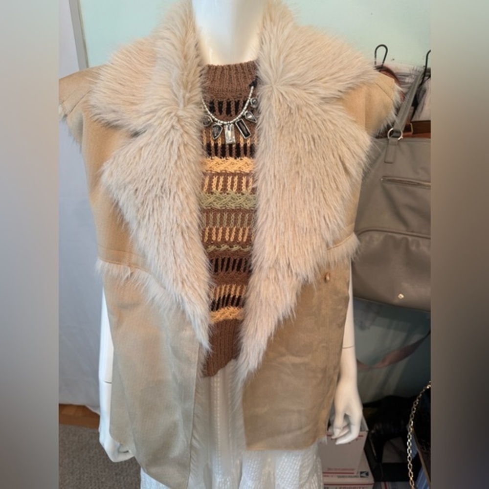 ELAN ELOISE VEST - Picture 5 of 9